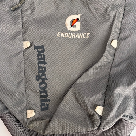 Patagonia Linked 16L Gray Backpack - Picture 2 of 6